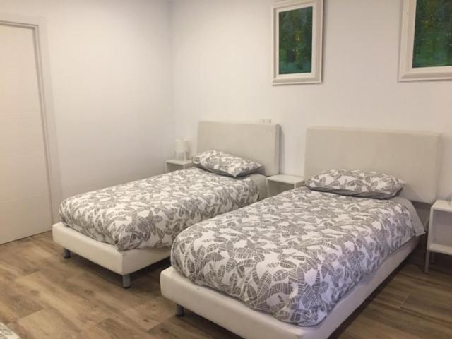 Rooms H Skyline 阿尔考空 外观 照片