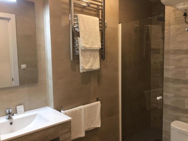 Rooms H Skyline 阿尔考空 外观 照片
